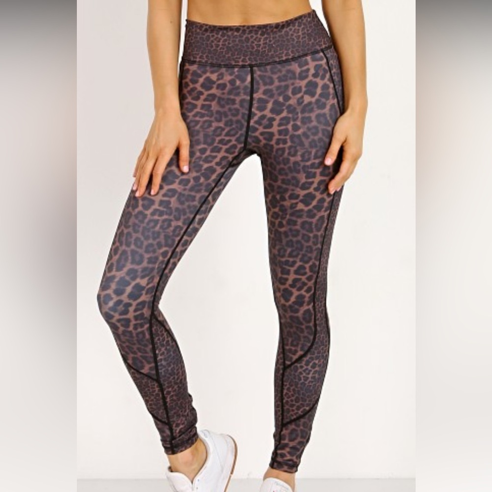 Vie Brown and Black Leopard Print Leggings